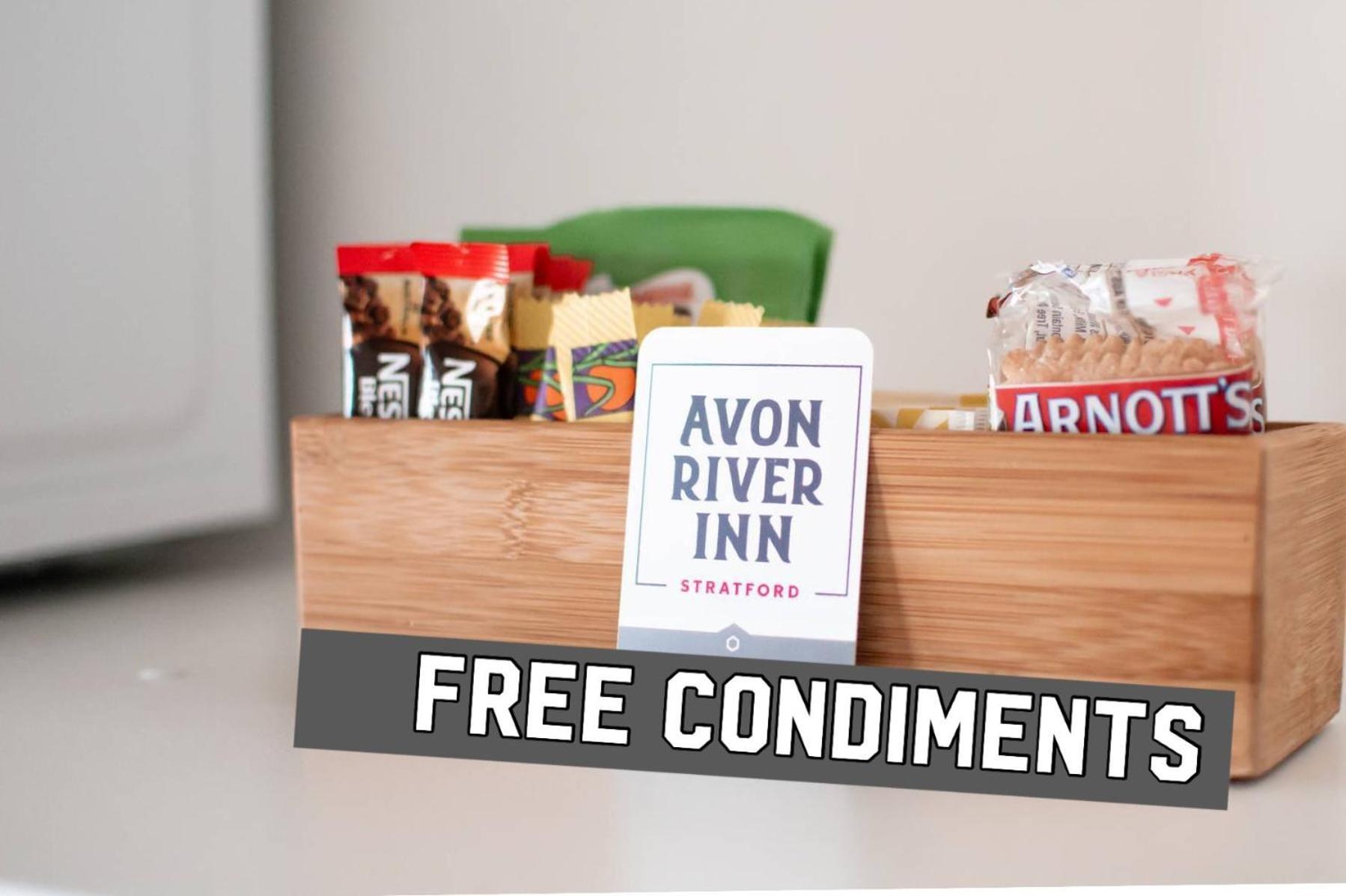 Avon River Inn Stratford Esterno foto
