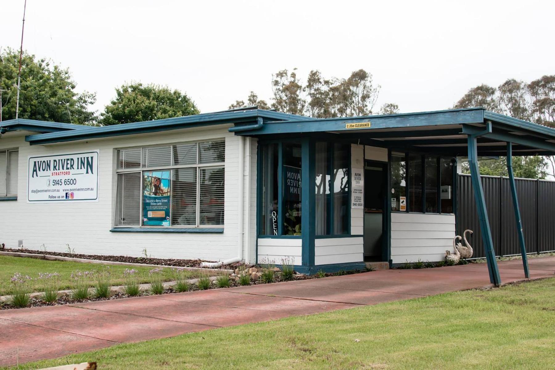 Avon River Inn Stratford Esterno foto
